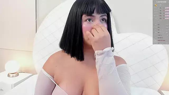 Madii_smith from StripChat is Freechat