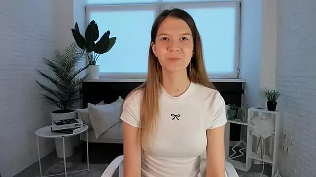 MaiNetter from StripChat is Freechat