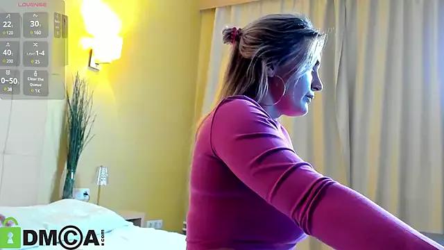 Marie_Ellie from StripChat is Freechat