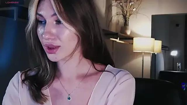 MariGven from StripChat