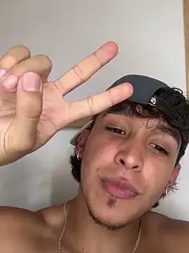 Mattew_Dluca_ from StripChat is Freechat
