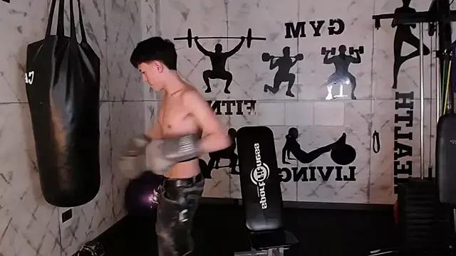 MattiDeLuca from StripChat