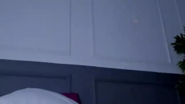 MaxCooper1 from StripChat is Freechat