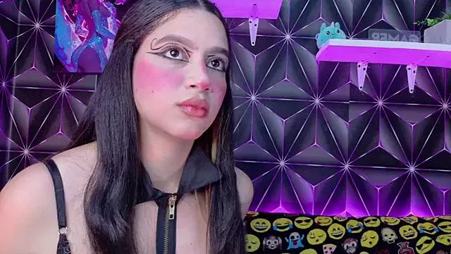 Megan_Luxe from StripChat is Freechat