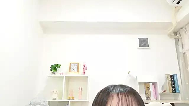 mei_love from StripChat is Freechat