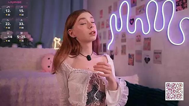 Melissa_Austin from StripChat is Freechat