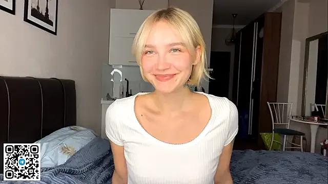 MelodyImam from StripChat is Freechat
