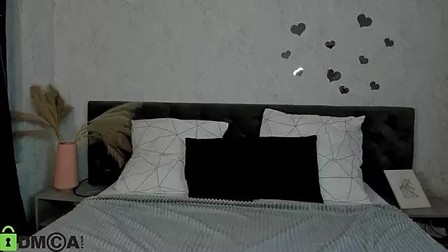 Mia_Dixons from StripChat is Freechat