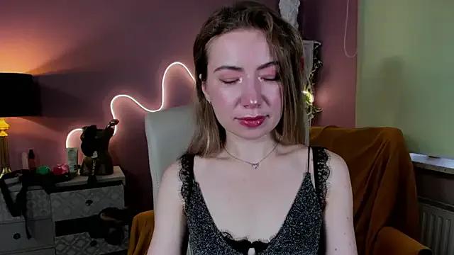Mia_Tasty from StripChat