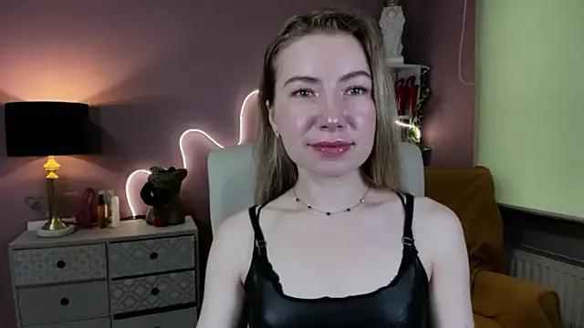Mia_Tasty from StripChat