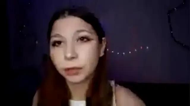MiaamaLoveLyslt from StripChat is Freechat