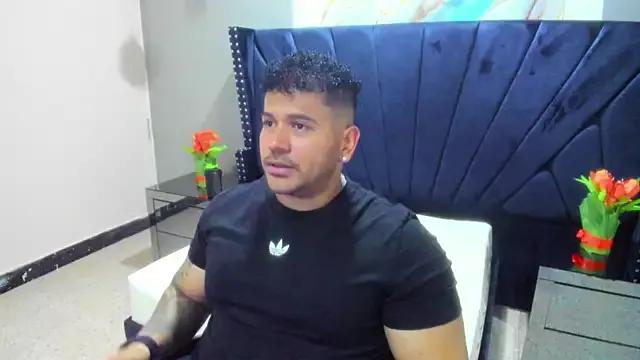 michael_hill1 from StripChat is Freechat