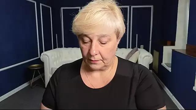 Milana_Milky from StripChat is Freechat