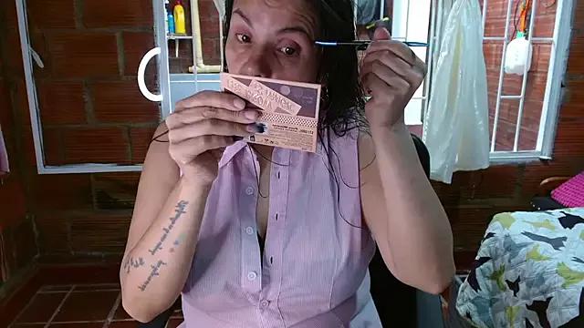 Milf_Fantassyy from StripChat is Freechat