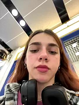 million_degrees from StripChat is Freechat
