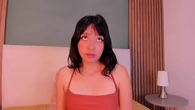 Milly_cute_ from StripChat