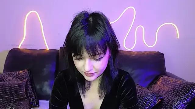 mimi_purrs from StripChat is Freechat