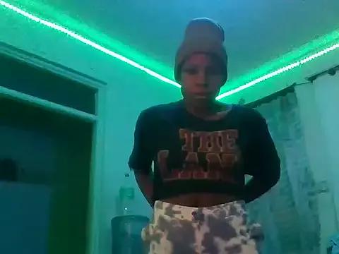 mini_sexy2 from StripChat is Freechat