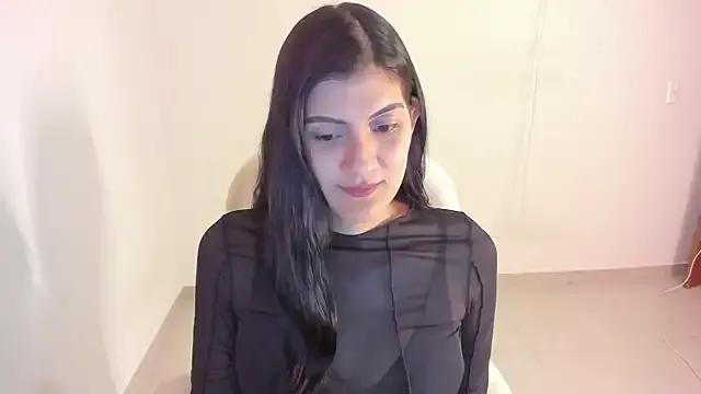 misstoya from StripChat is Freechat