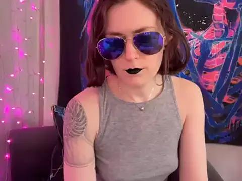 mistressannafoxx from StripChat is Freechat