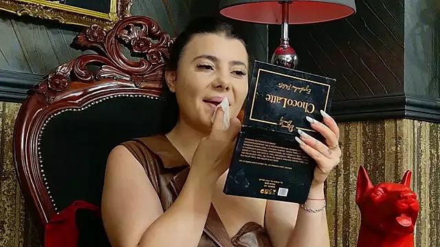 MistressEly from StripChat is Freechat