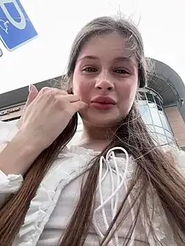mmelicious from StripChat is Freechat