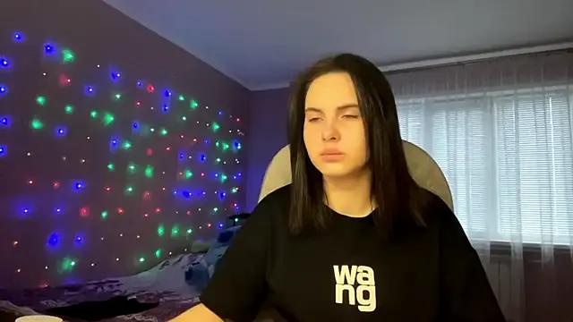MollyPartey from StripChat is Freechat