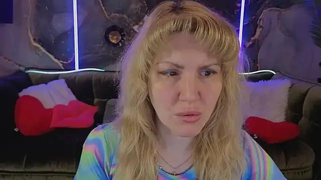 NatalyChanell from StripChat is Freechat