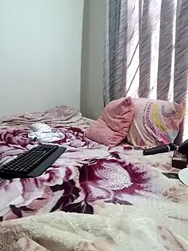NaughtyHornyBitch_ from StripChat is Freechat