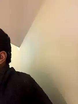 nickytheehawtie from StripChat is Freechat