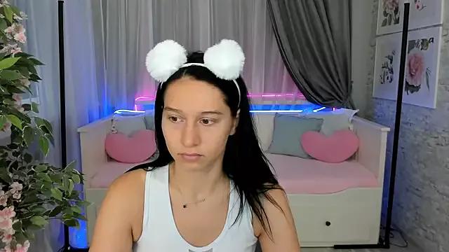NikaLayy from StripChat is Freechat