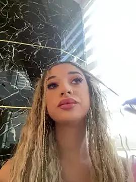 OdetteMason from StripChat is Freechat