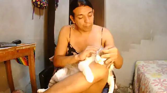 Oh_Tique from StripChat