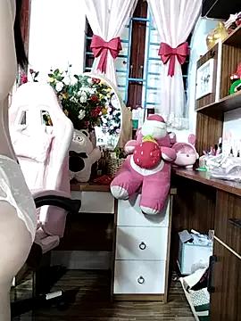 Okleotina from StripChat is Freechat