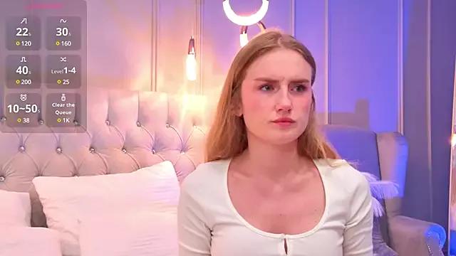 OllieBell from StripChat is Freechat
