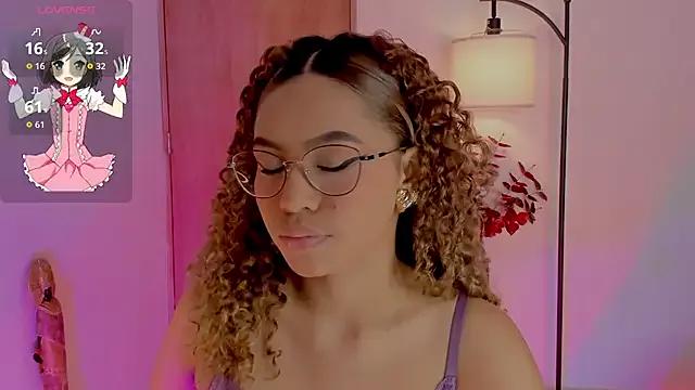 OxanaFedorova1- from StripChat is Freechat