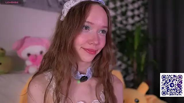 Polly_Mers from StripChat is Freechat