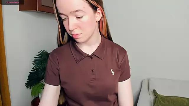 PollyDrover from StripChat is Freechat