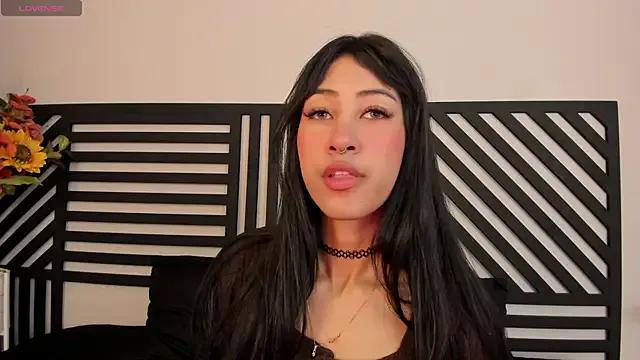 princess_ivy_ from StripChat is Freechat