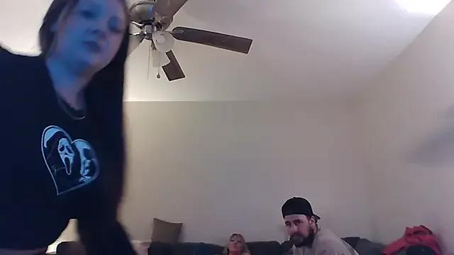 princessveexo from StripChat is Freechat