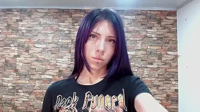 prisma_lizzycs from StripChat is Freechat