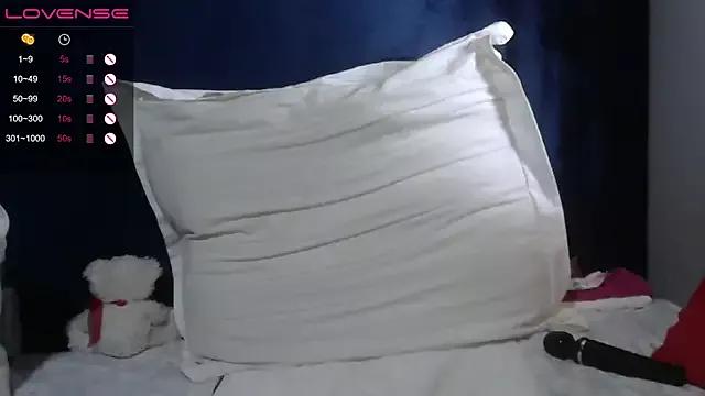 purpleice from StripChat