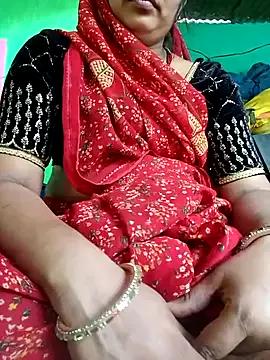 RajniRani from StripChat is Freechat