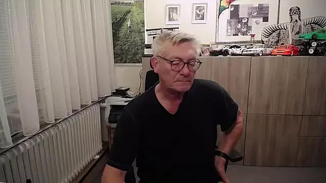 randyandy67 from StripChat is Freechat