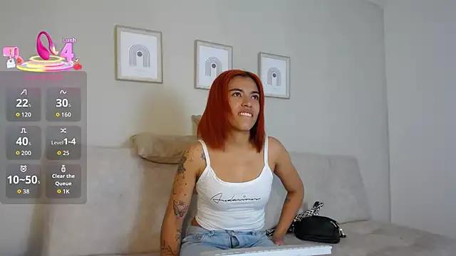Raven_Amelie from StripChat is Freechat