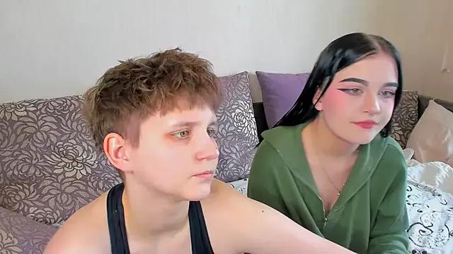 Raven_Radiant from StripChat is Freechat