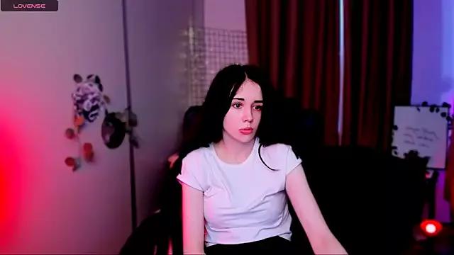 riley_sanders from StripChat is Freechat