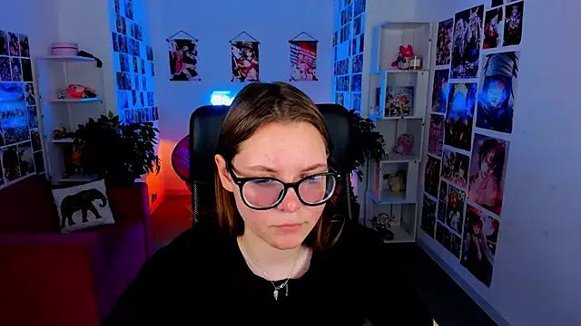 RobinRowe from StripChat is Freechat
