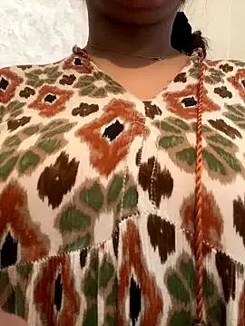 Rouza_Ar from StripChat is Freechat