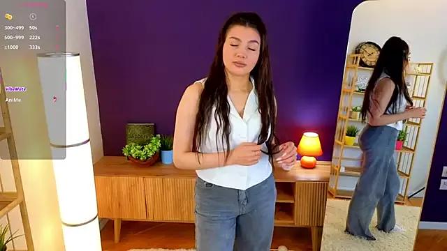 RowenaDenmark from StripChat is Freechat